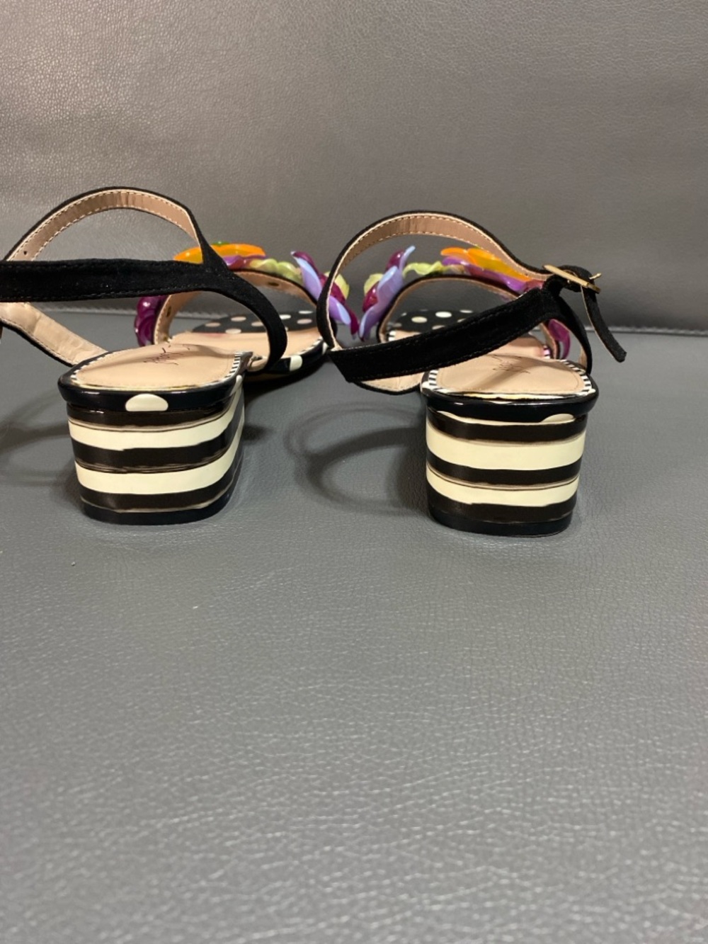 NWOT Betsey Johnson Dottee Flower- Embellished Sandal - Picture 5 of 5
